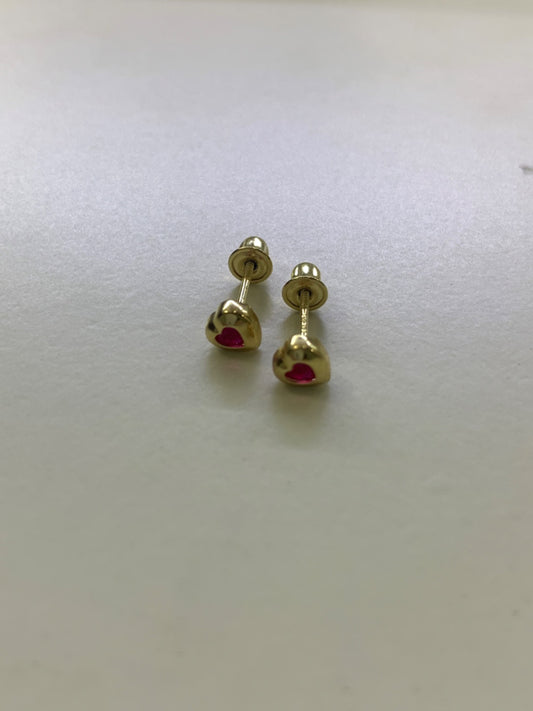 14k Brincho de coração de ouro amarelo com CZ