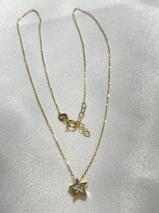 18K Yellow Gold Star Charm Necklace Set with CZ