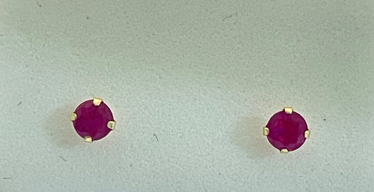18K Yellow Gold  Earring with CZ