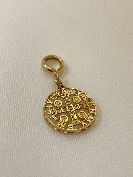 18K Yellow Gold Santo Bento  Charm