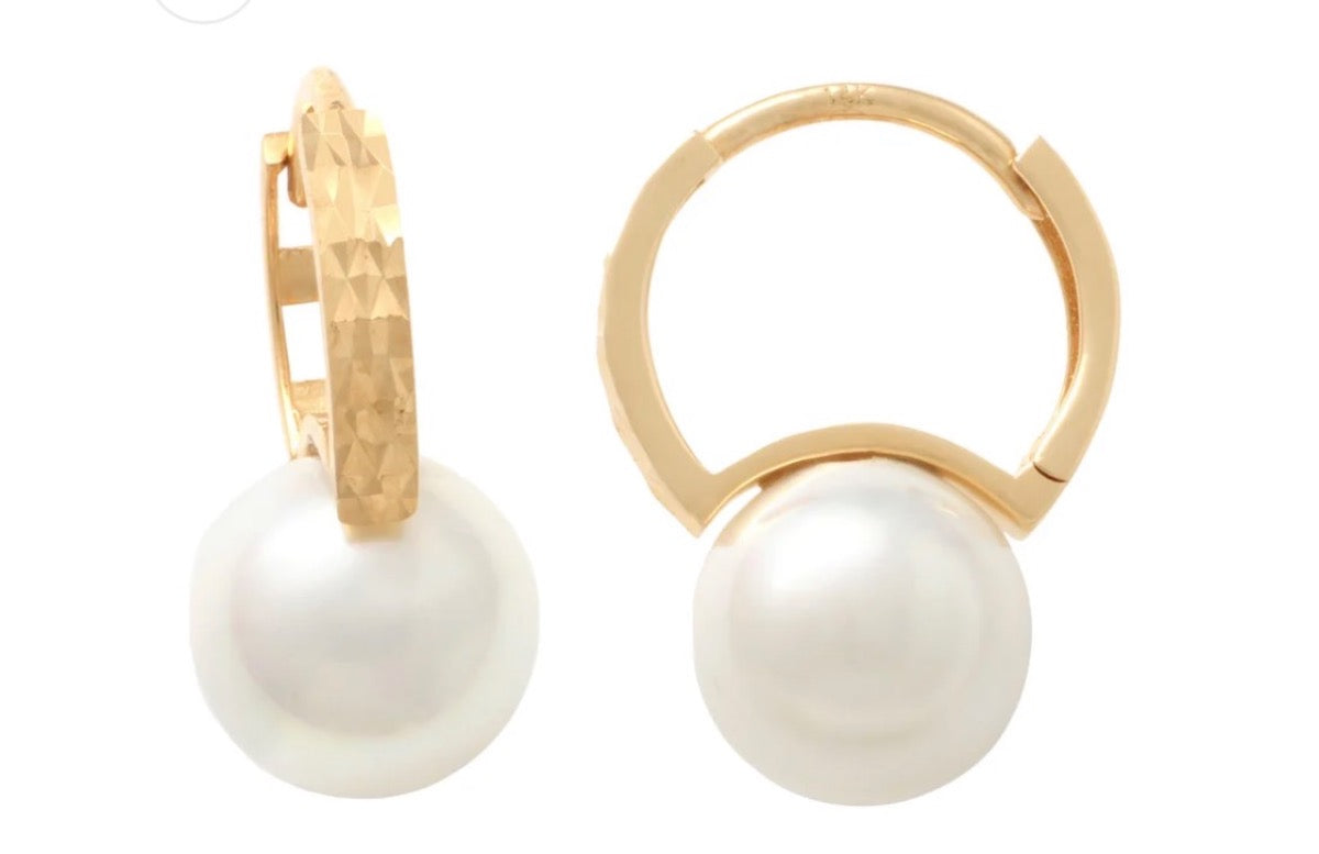 14K Yellow Gold  Earring with Pearl