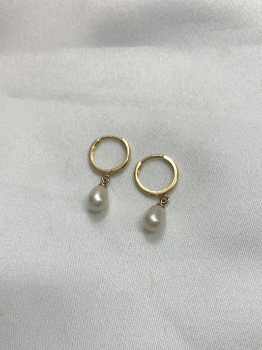 14K Yellow Gold  Earring