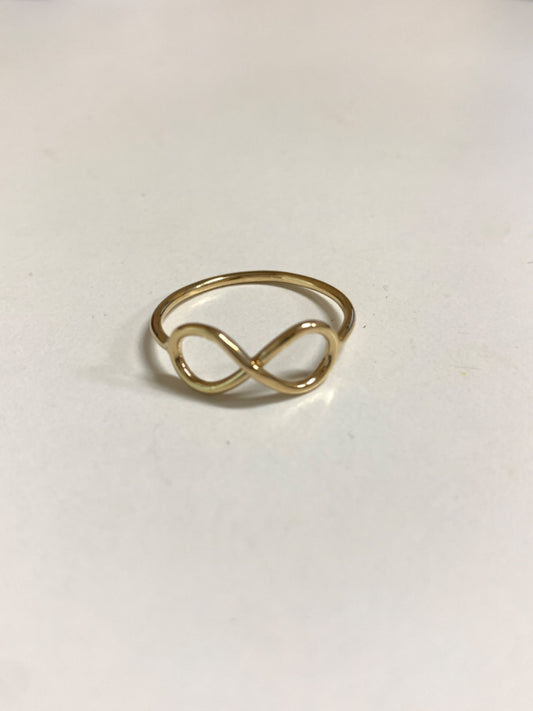 18K Yellow Gold  Ring