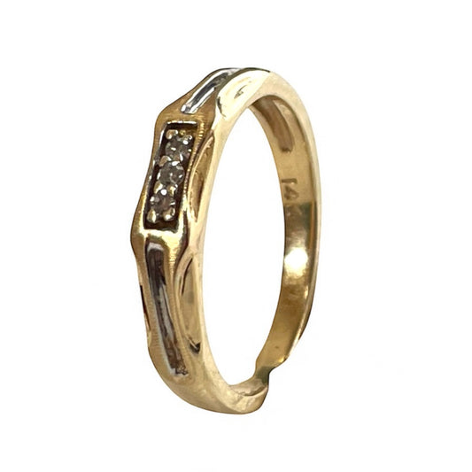 14K Yellow Gold  Ring with Diamond