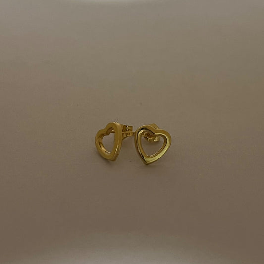 18K Yellow Gold Heart Earring