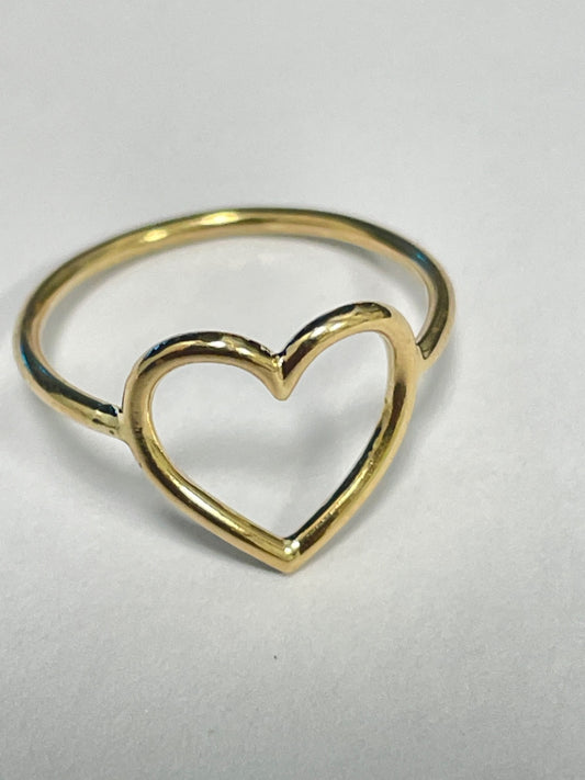 18K Yellow Gold Heart Ring