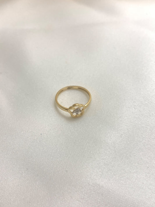 18K Yellow Gold  Ring with CZ