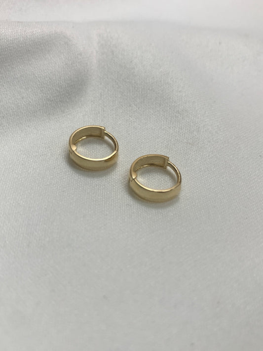 14K Yellow Gold  Earring