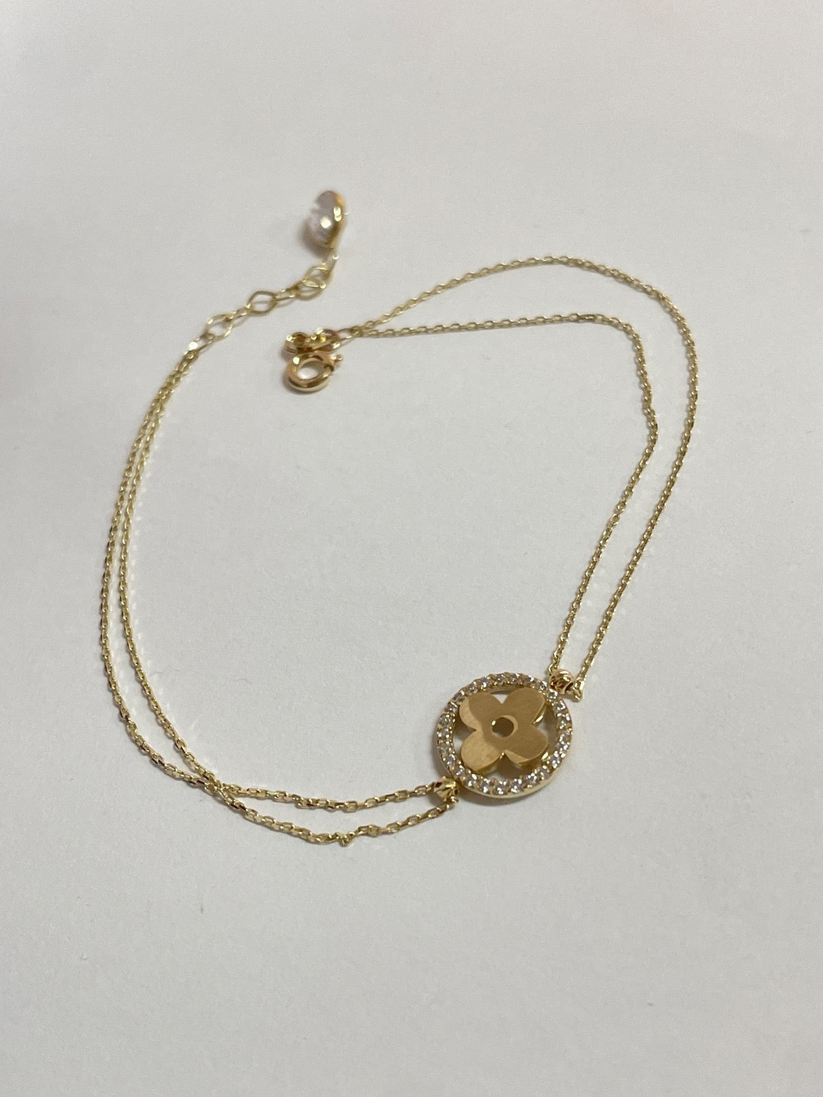 14K Yellow Gold Clover  Bracelet with CZ