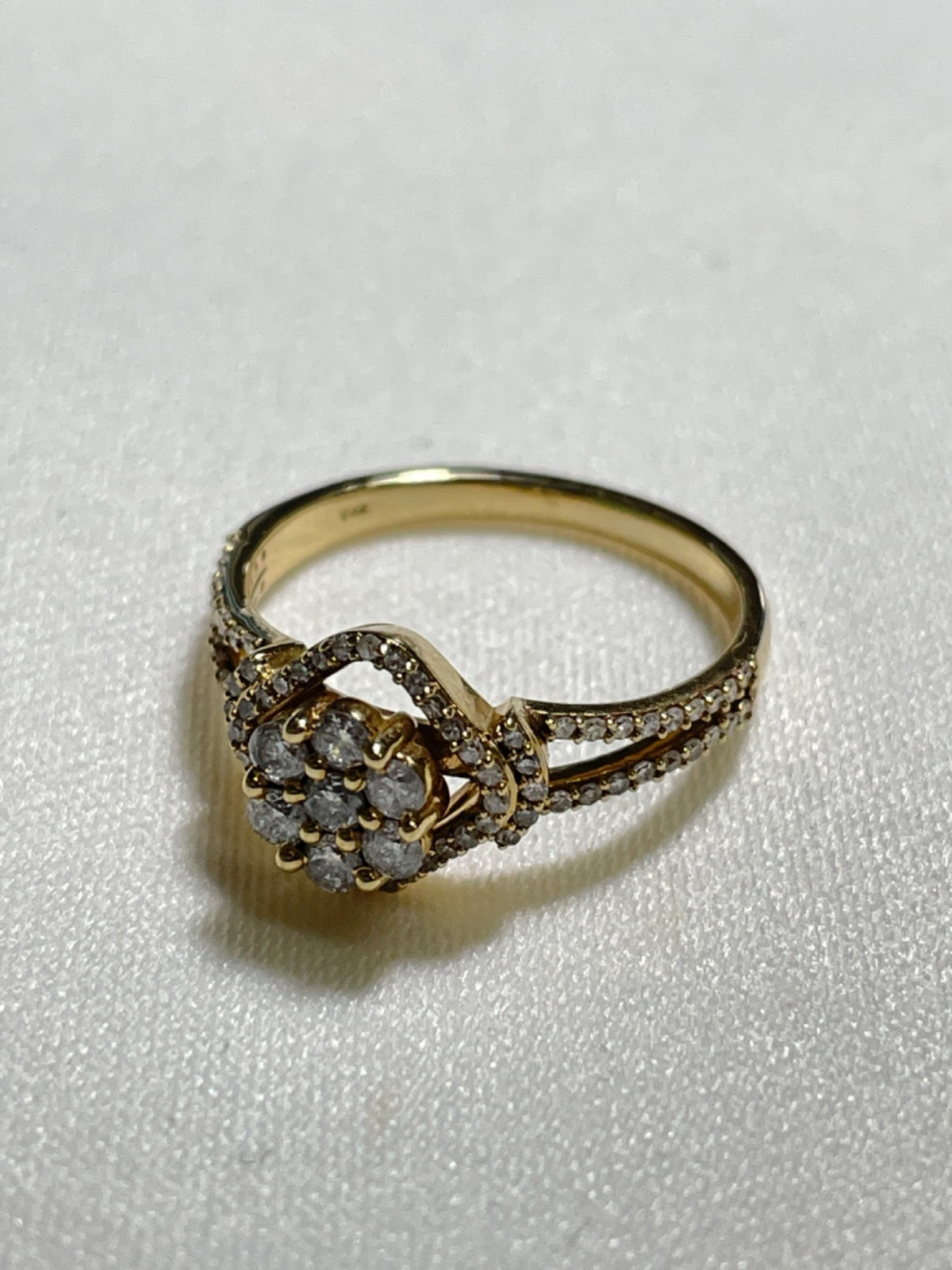 14K Yellow Gold  Engagement Ring with Diamond