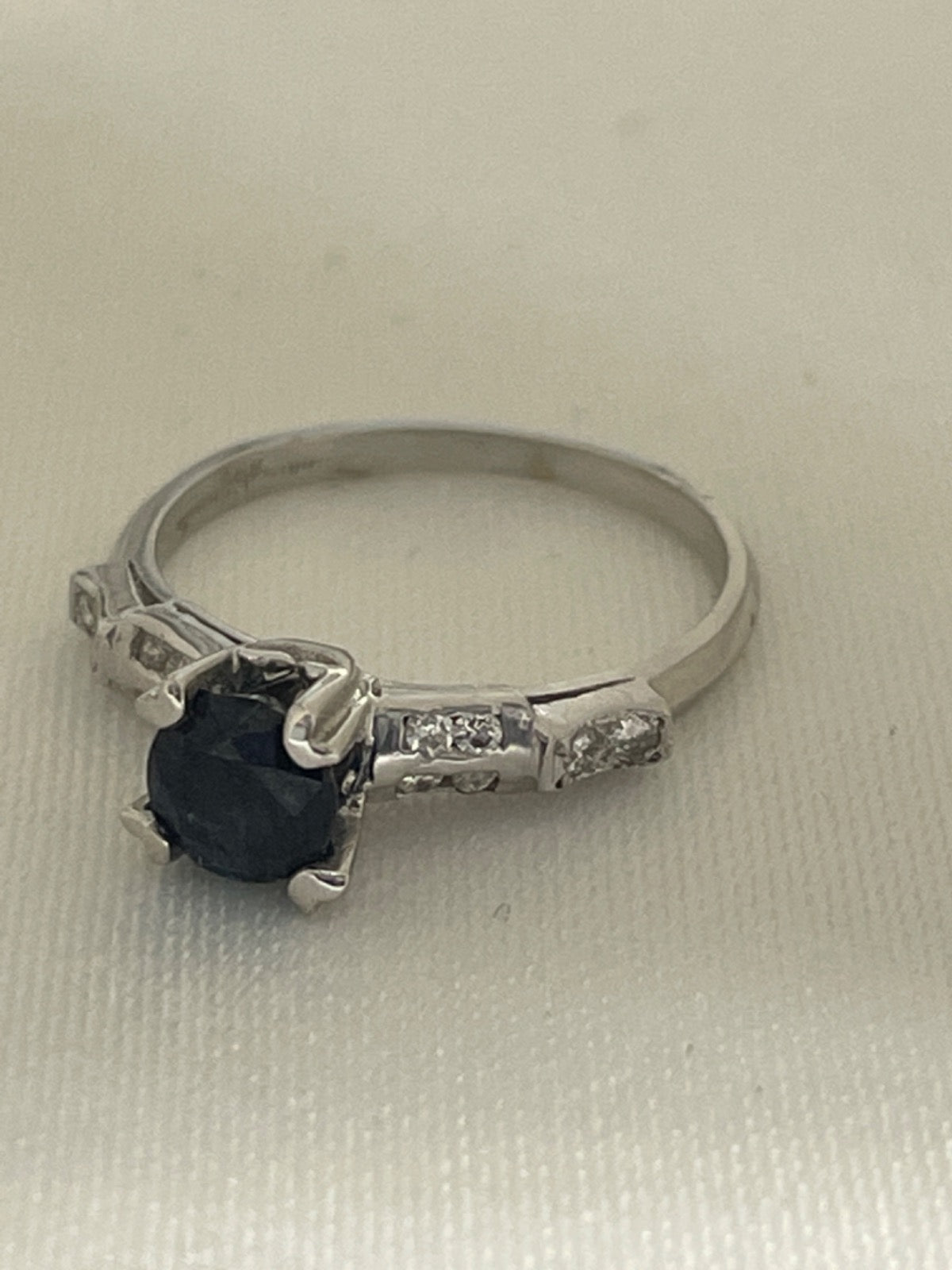 14K White Gold  Ring with Sapphire and Diamond