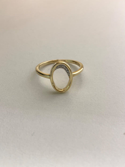 14K Yellow Gold  Ring with Diamond