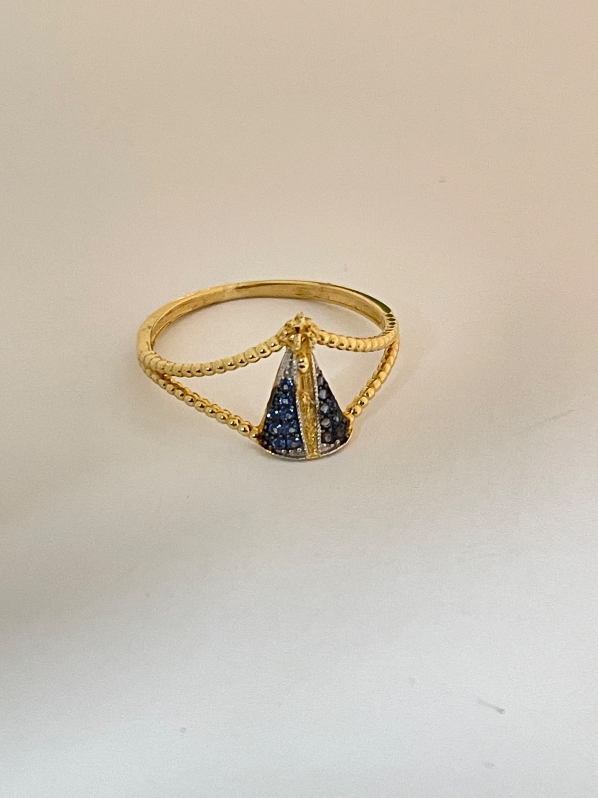 18K Yellow Gold  Ring with CZ