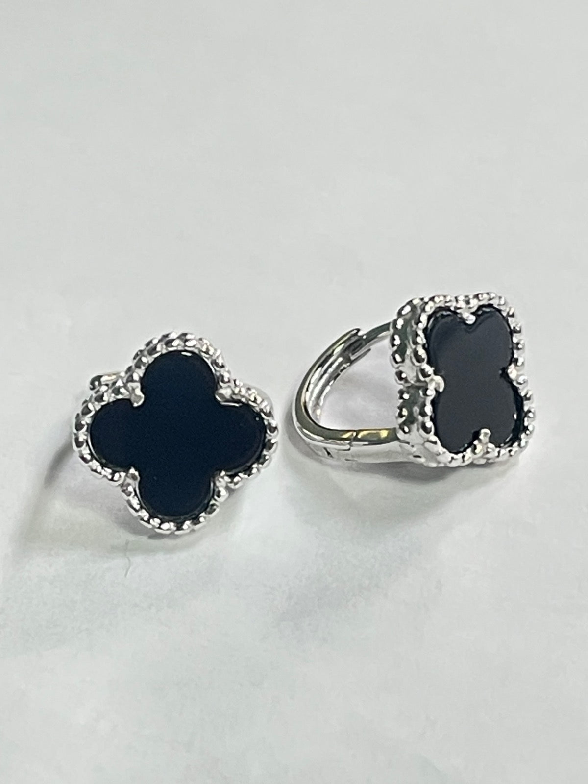White Silver Clover  Earring with CZ