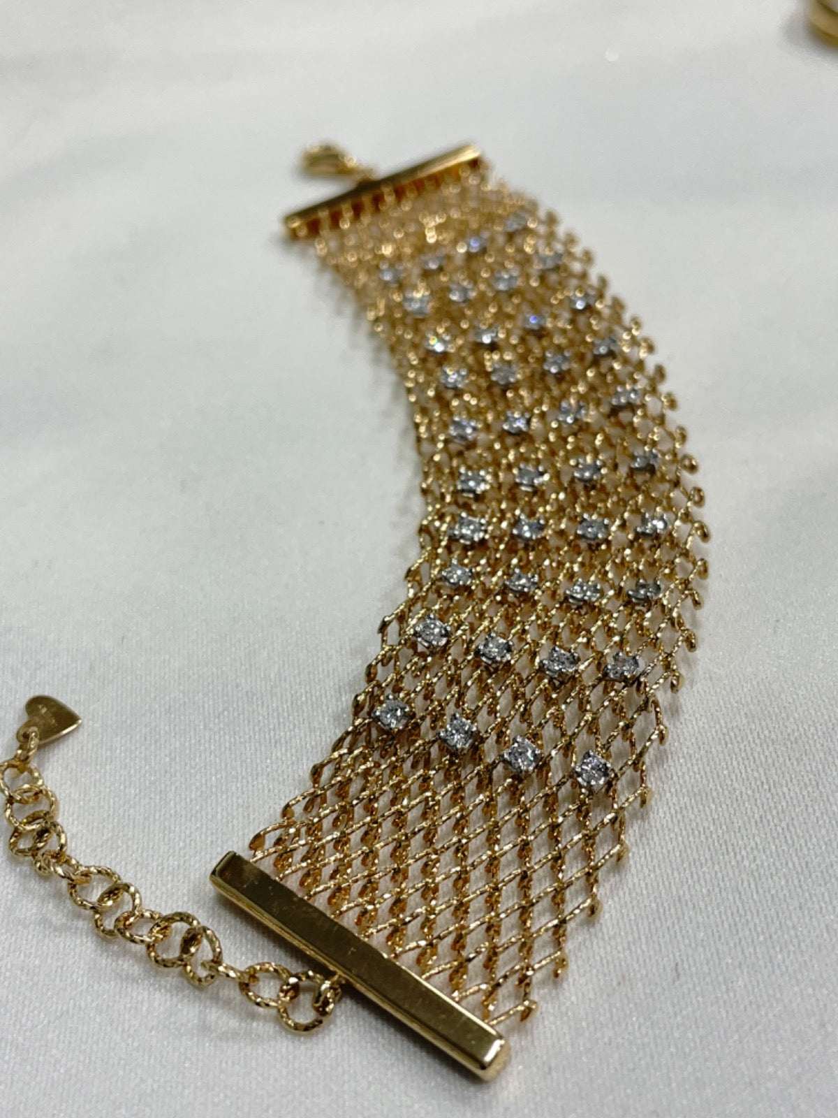 14K Yellow Gold Diamond Screen Bracelet with Diamond