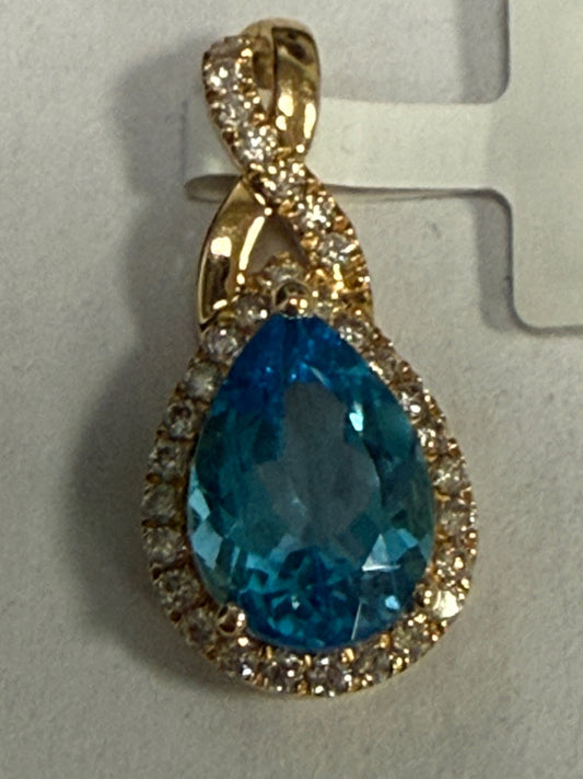 14K Yellow Gold  Pendant with Diamond and Topaz