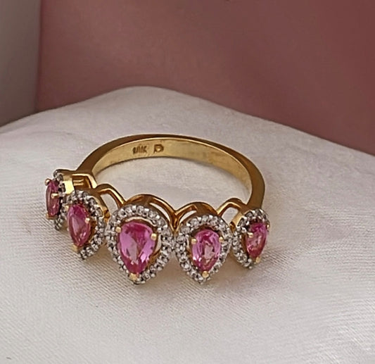 18K Yellow Gold  Ring with Sapphire and Diamond