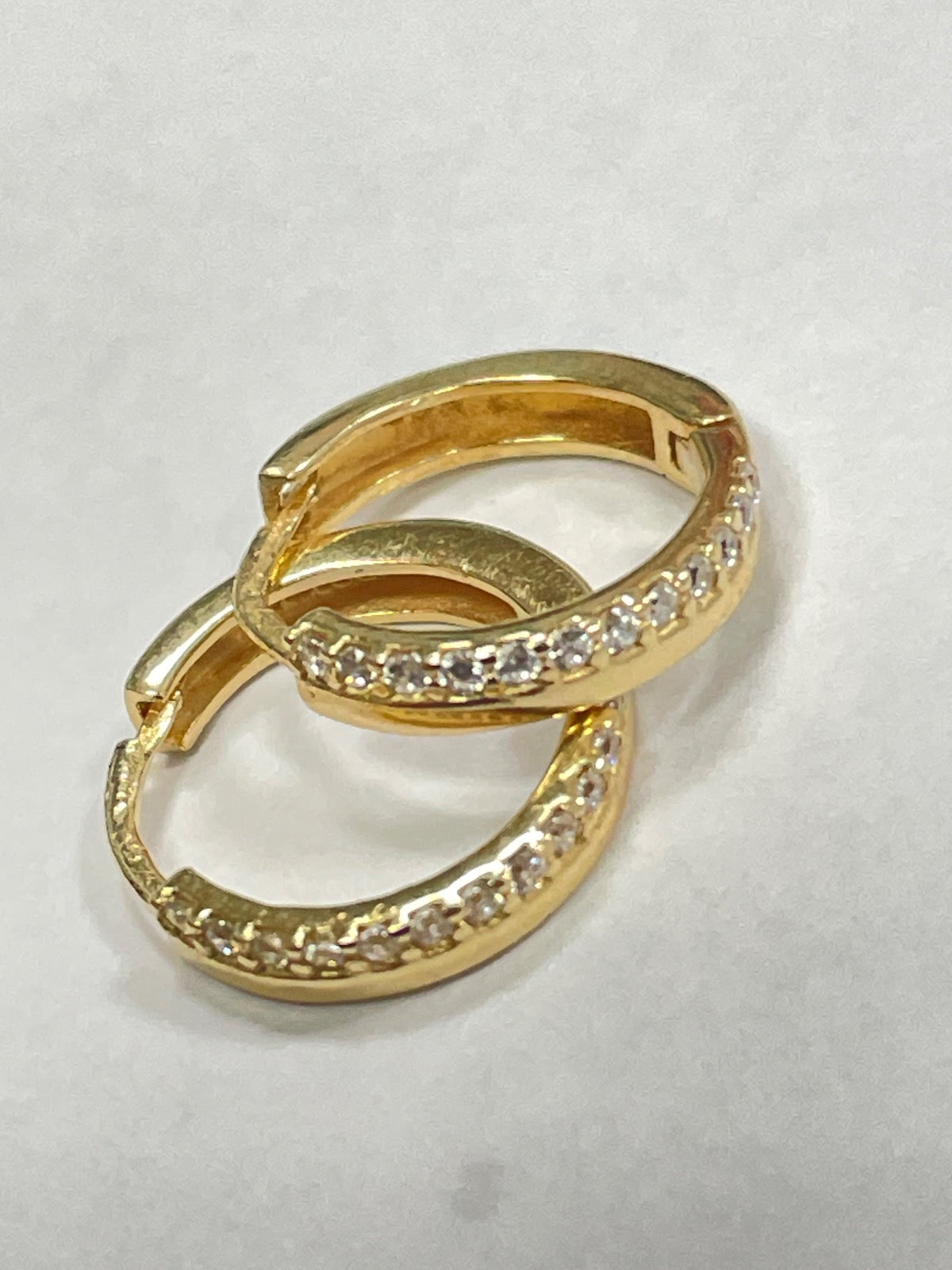 18K Yellow Gold  Earring with CZ