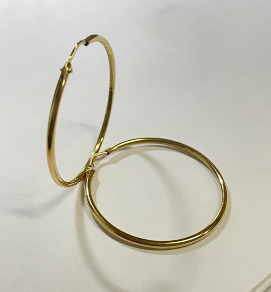 18K Yellow Gold Hoop Earring