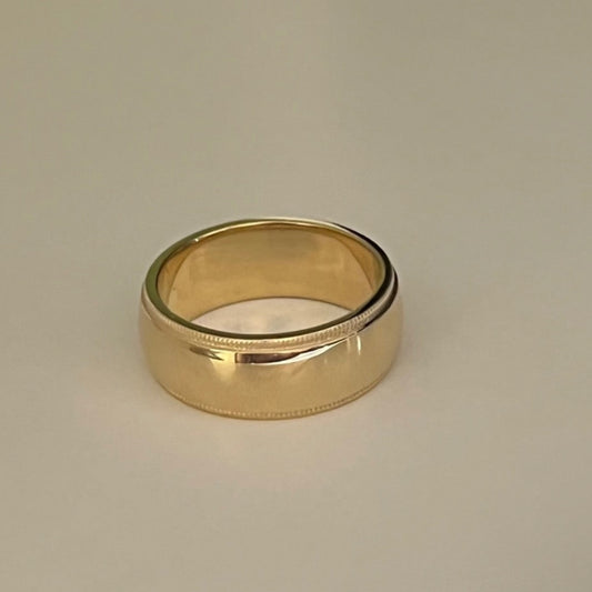 18K Yellow Gold  Wedding Band