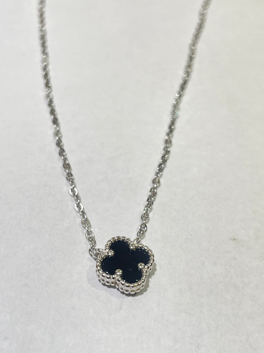 Silver Clover  Chain