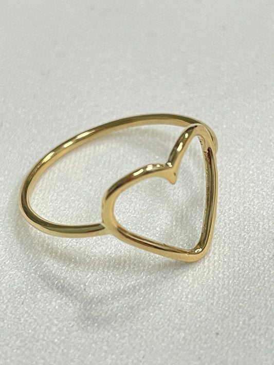 18K Yellow Gold  Heart Ring