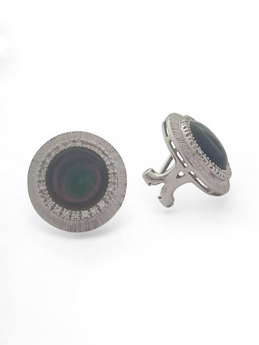 14K White Gold  Earring with Cats Eye