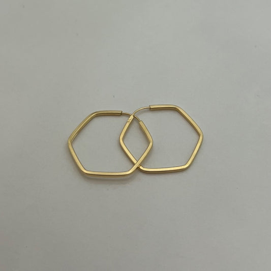 18K Yellow Gold Hoop Earring