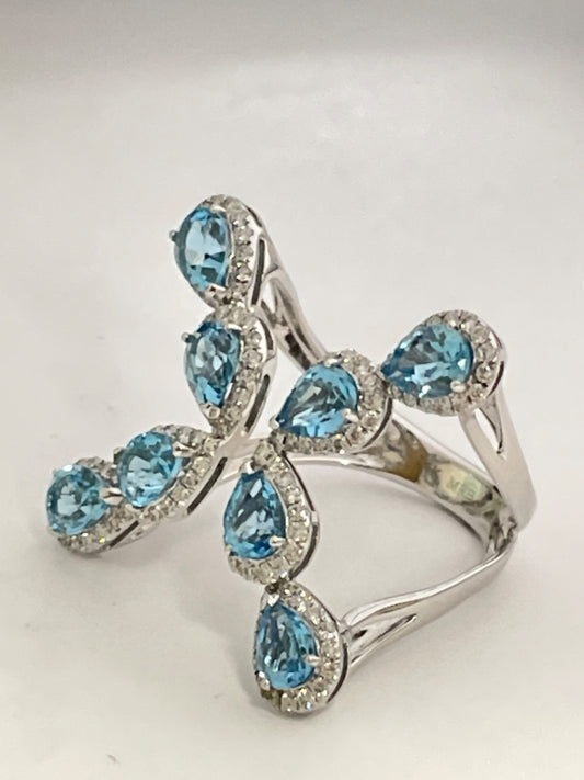 14K White Gold  Ring with Diamond and Topaz