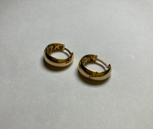 18K Yellow Gold  Earring