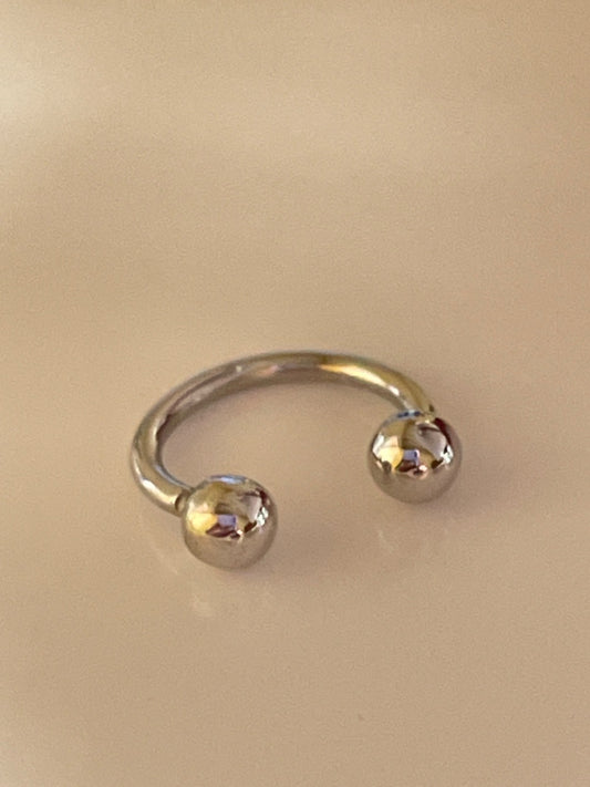 18K White Gold Eyebrow Piercing