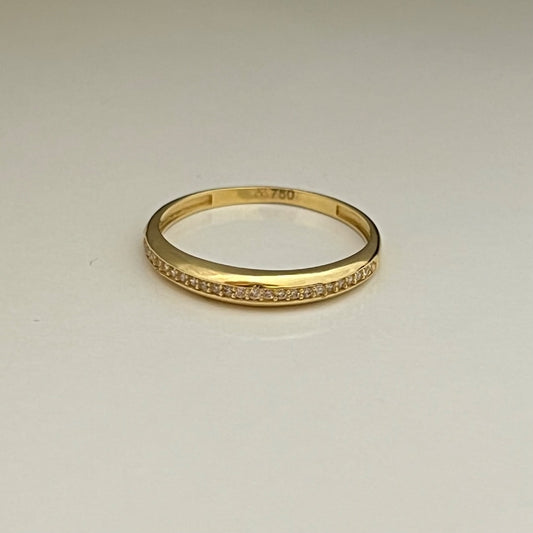 18K Yellow Gold  Ring with CZ