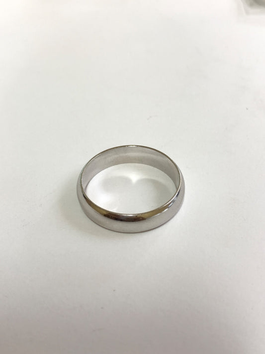 White Silver Plain Men’s Wedding Band