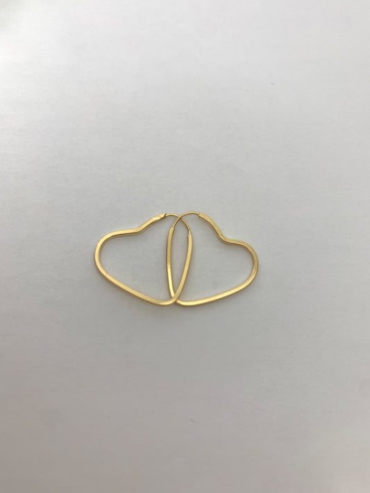 18K Yellow Gold Heart Earring