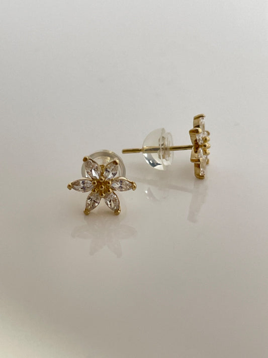 14K Yellow Gold Flower  Earring with CZ