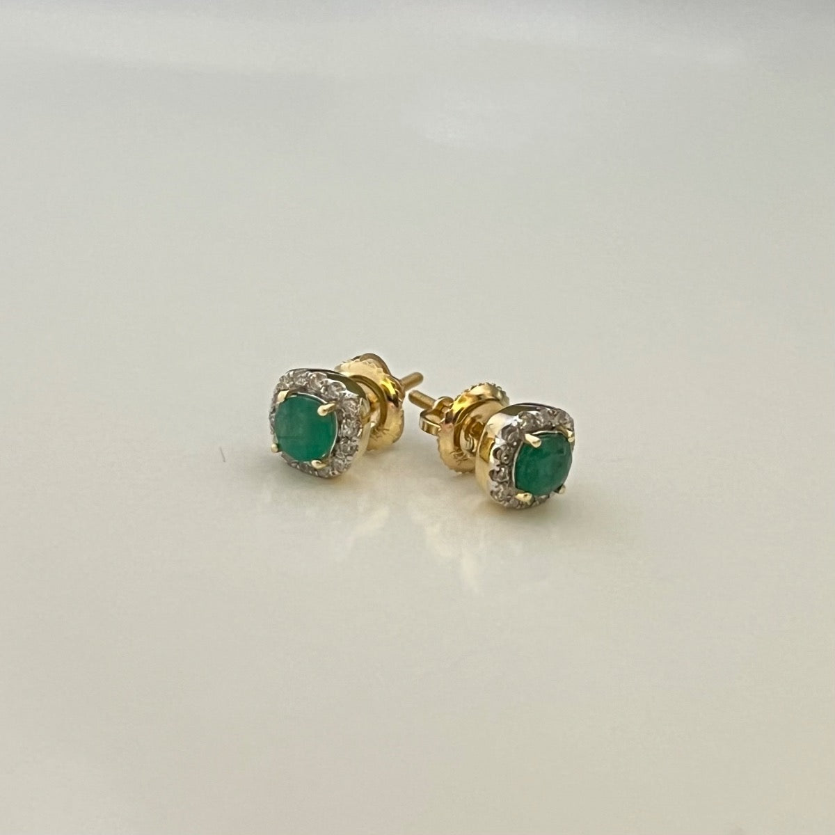 14K Yellow Gold  Earring with Emerald and Diamond