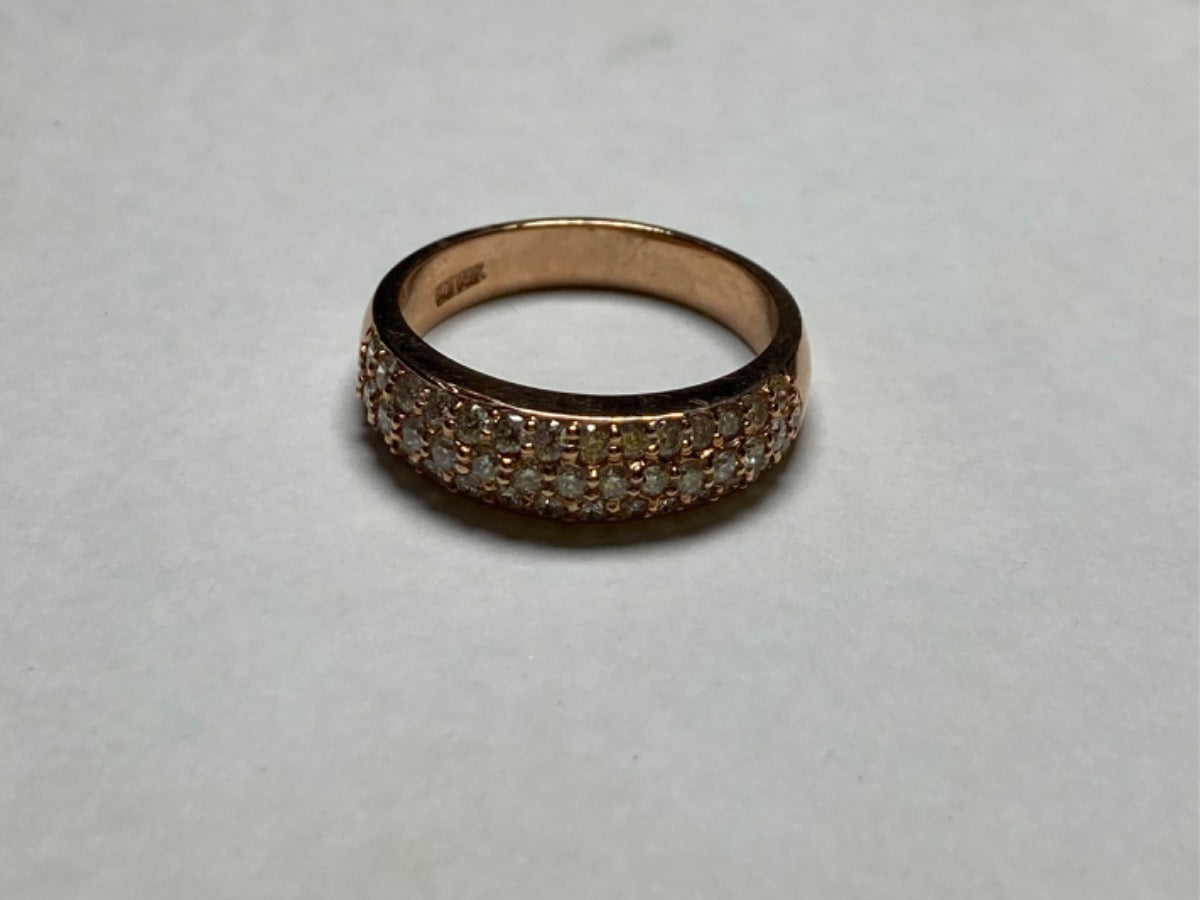 18K Rose Gold  Ring with Diamond