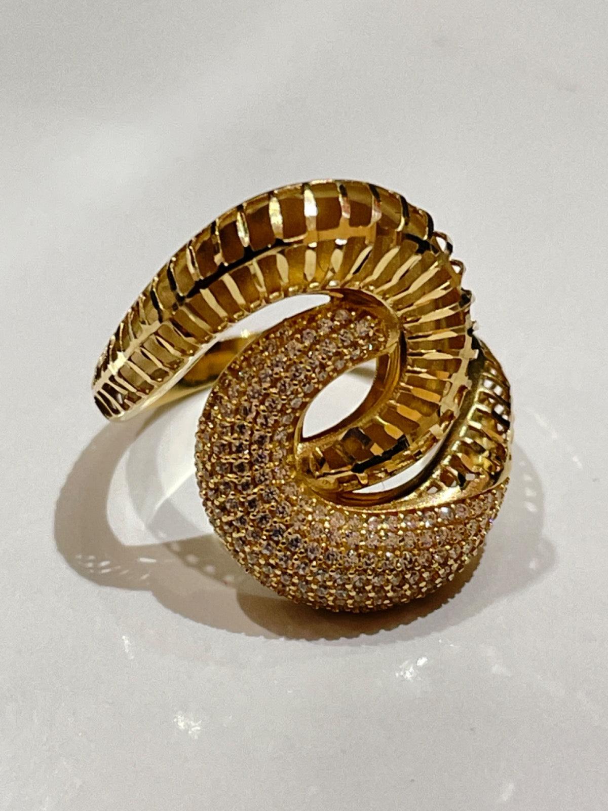 18K Yellow Gold  Ring