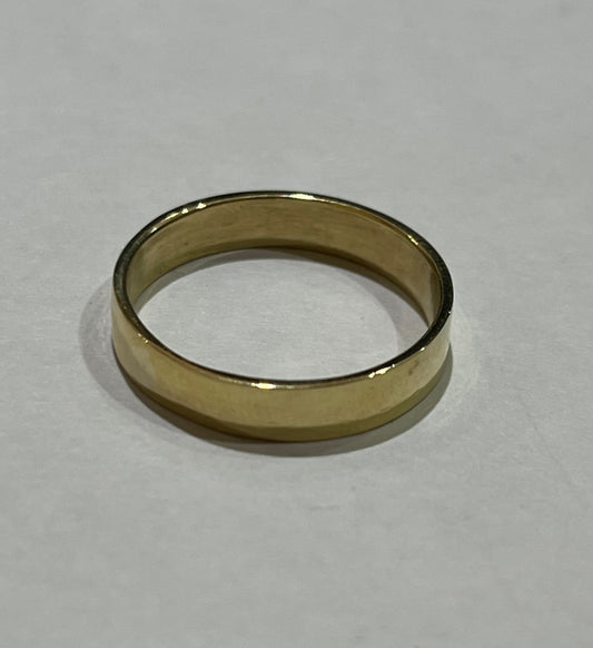 18K Yellow Gold  Wedding Band