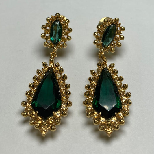 18K Yellow Gold  Earring with Green Tourmaline