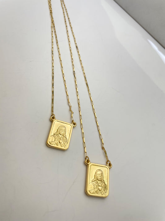 18K Yellow Gold Scapular Charm Necklace Set