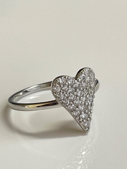 White Silver Heart  Ring with CZ