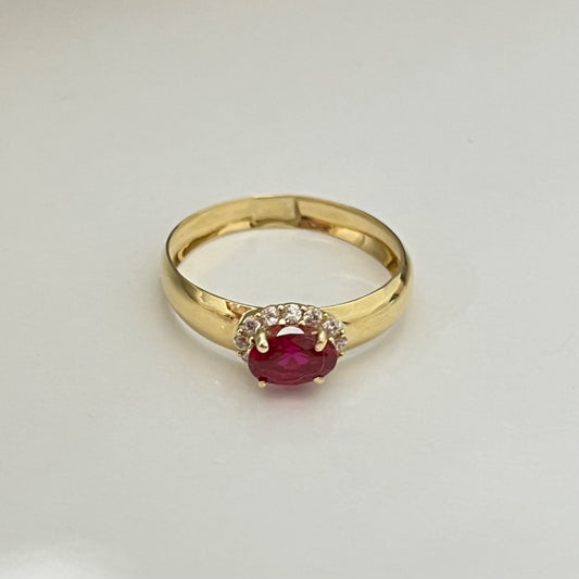 18K Yellow Gold  Ring with CZ