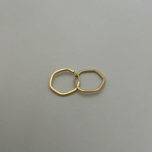 18K Yellow Gold Hoop Earring