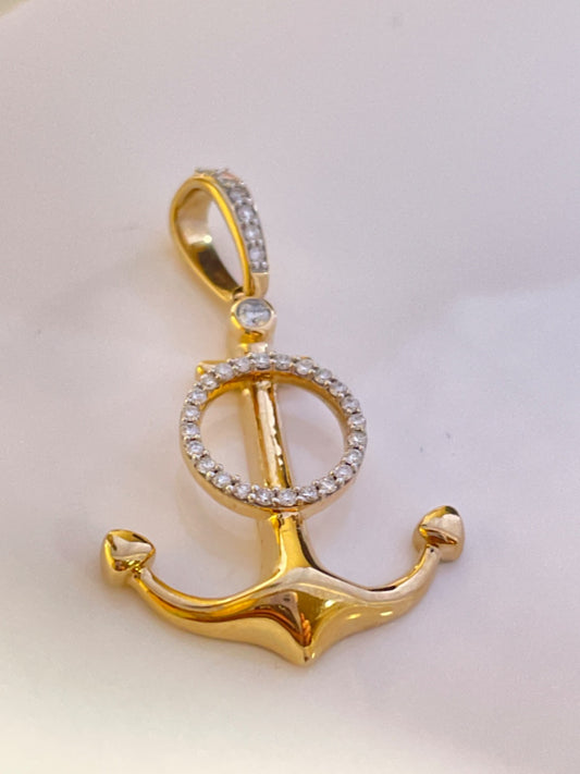 14K Yellow Gold Anchor Pendant with Diamond