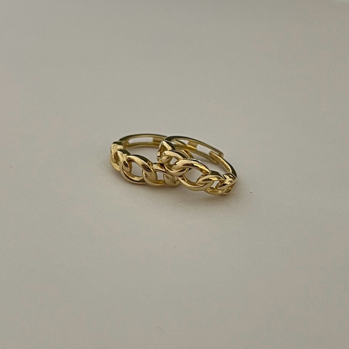 14K Yellow Gold Hoop Earring