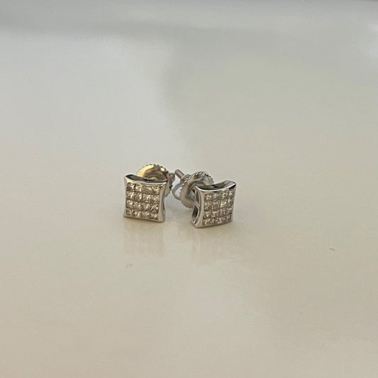 14K White Gold  Earring with Diamond