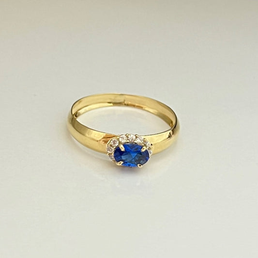 18K Yellow Gold  Ring with CZ