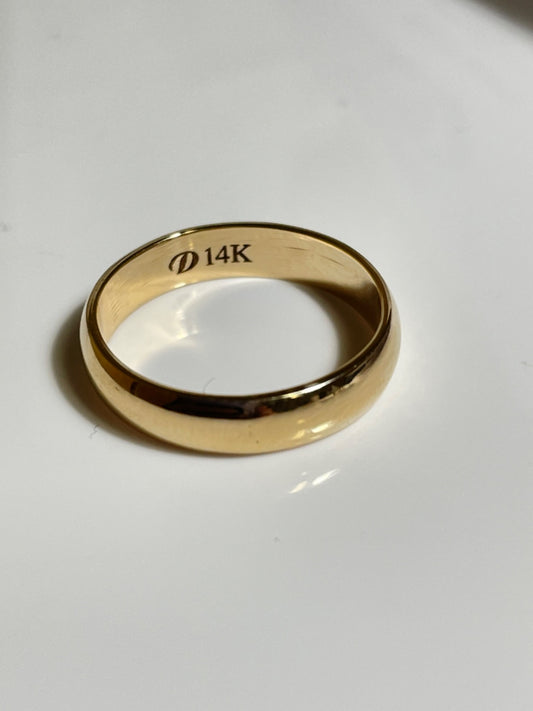 14K Yellow Gold  Wedding Band