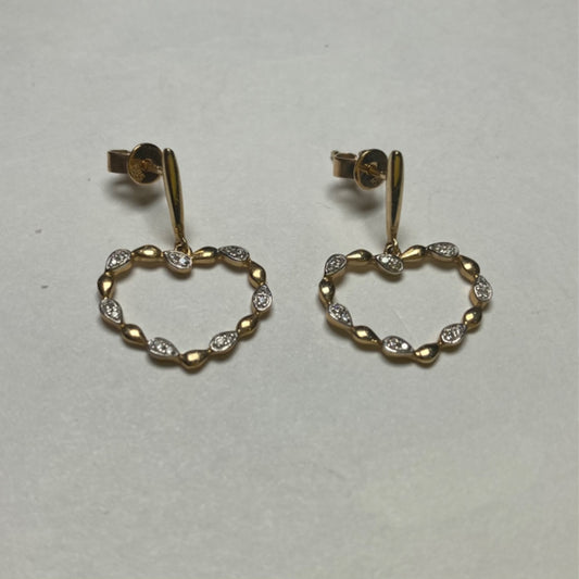 14K Yellow Gold  Earring with Diamond